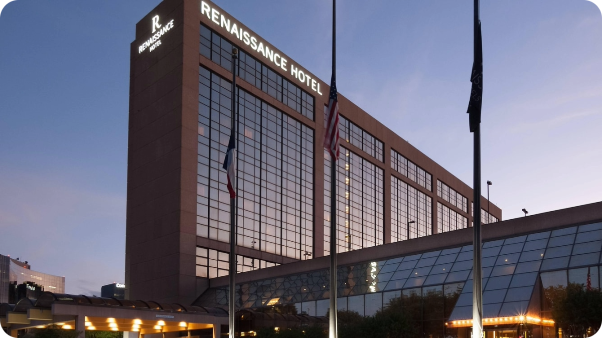 renaissance_hotel_img.png